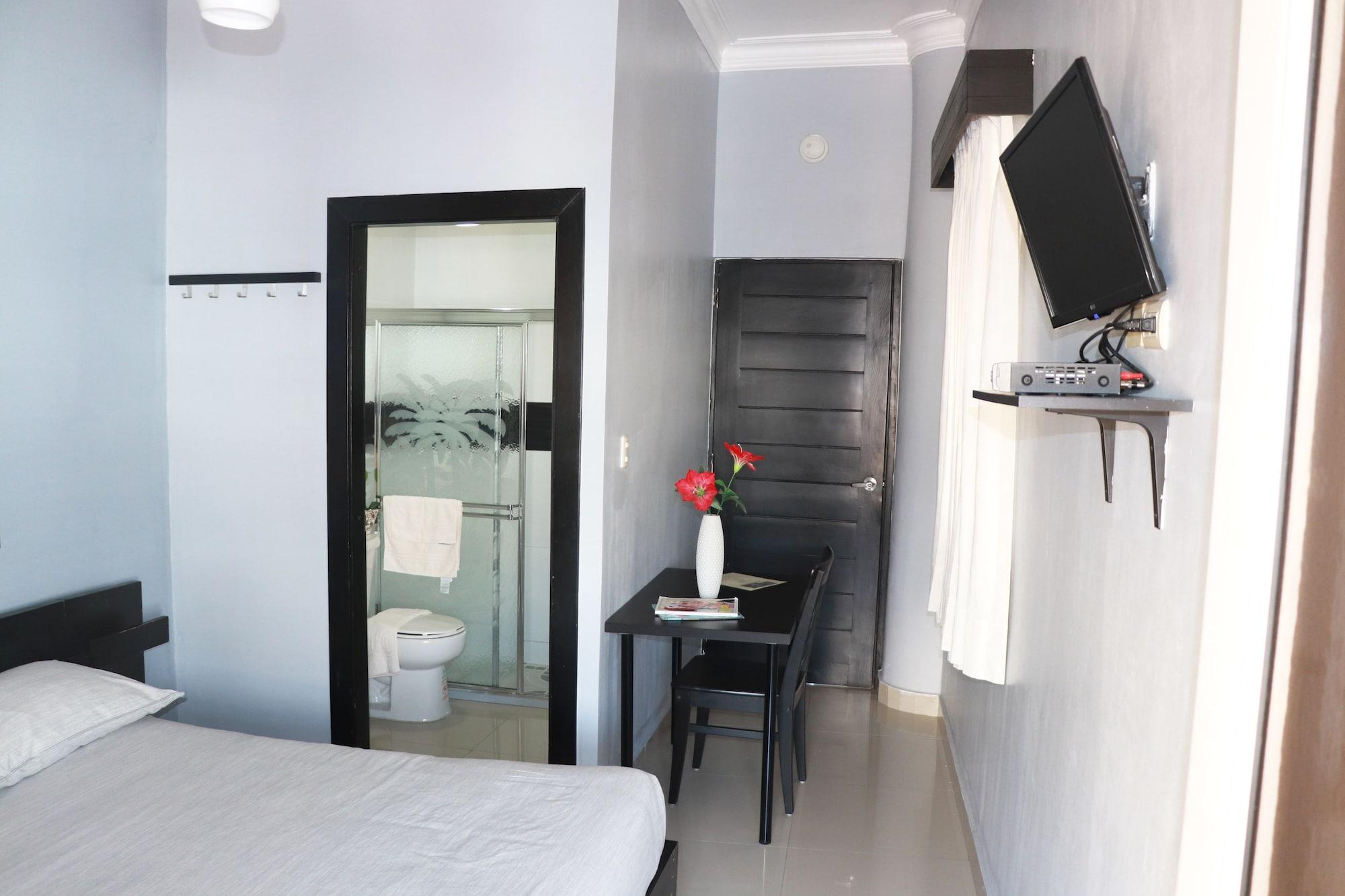 Hotel Merey Santo Domingo Esterno foto