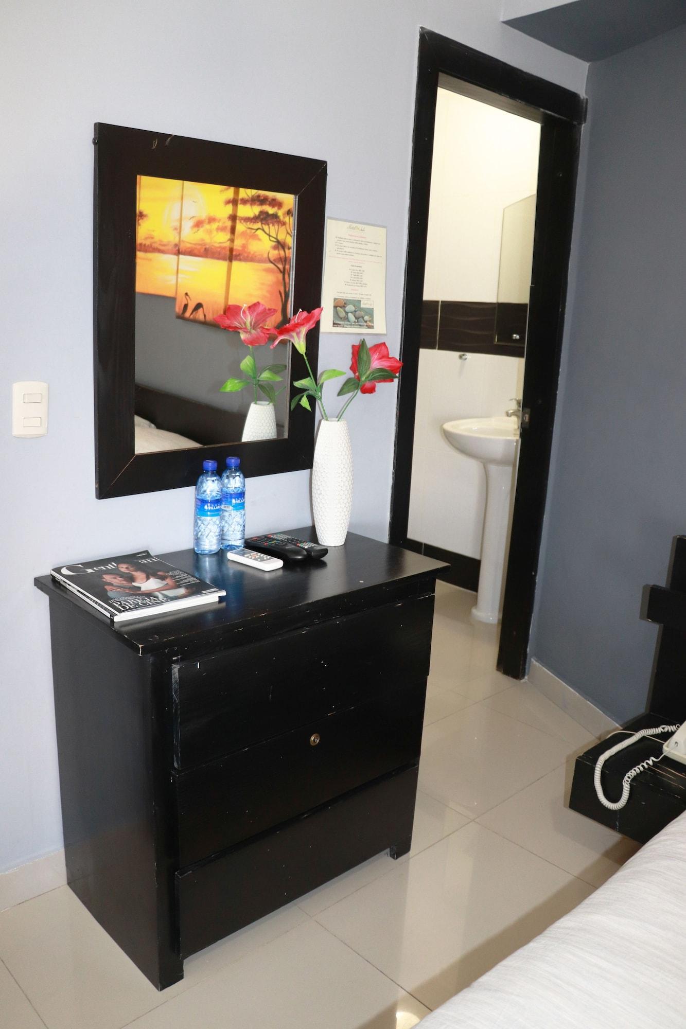 Hotel Merey Santo Domingo Esterno foto