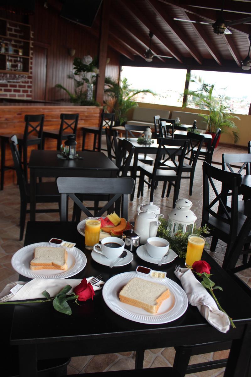 Hotel Merey Santo Domingo Esterno foto